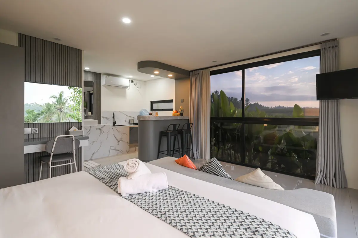Batukaru Valley & Peak Suite