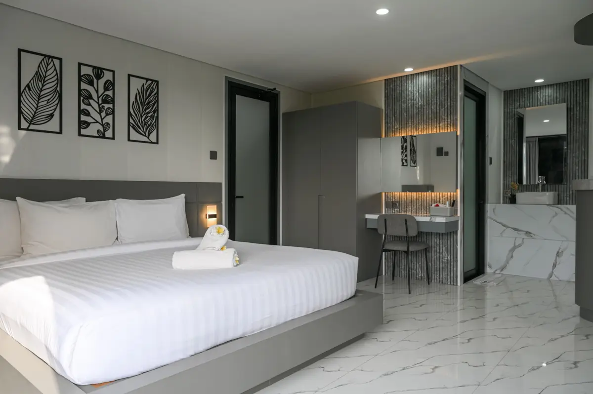 Palm Valley Suite