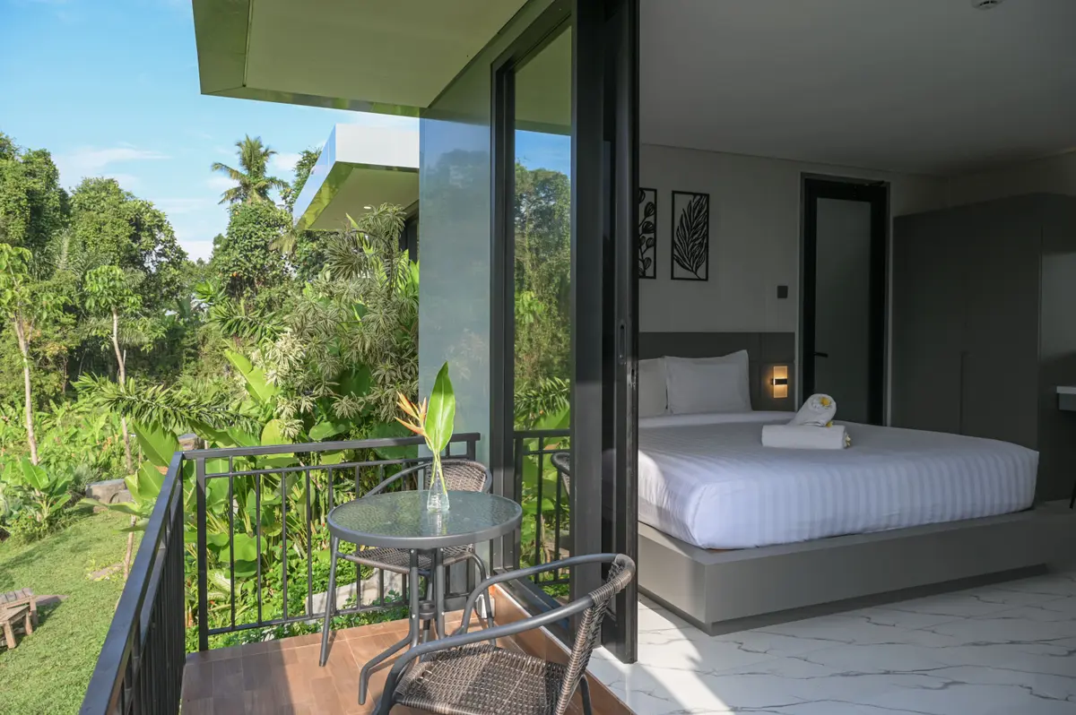 Palm Valley Suite